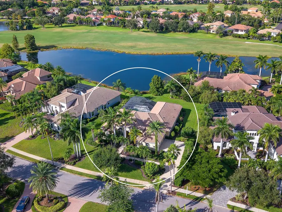 6906 Belmont Court, Lakewood Ranch, FL 34202 - #3