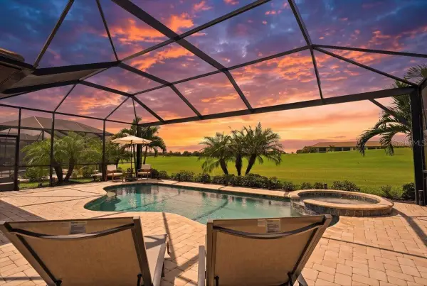 5716 Cheech Glen, LAKEWOOD RANCH, FL 34211