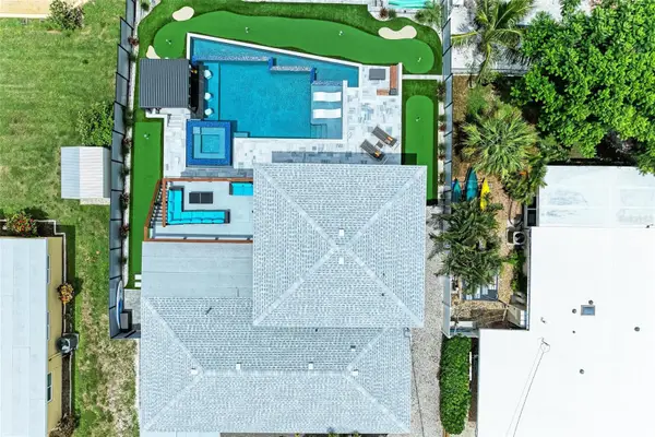 310 Bryn Mawr Island, BRADENTON, FL 34207
