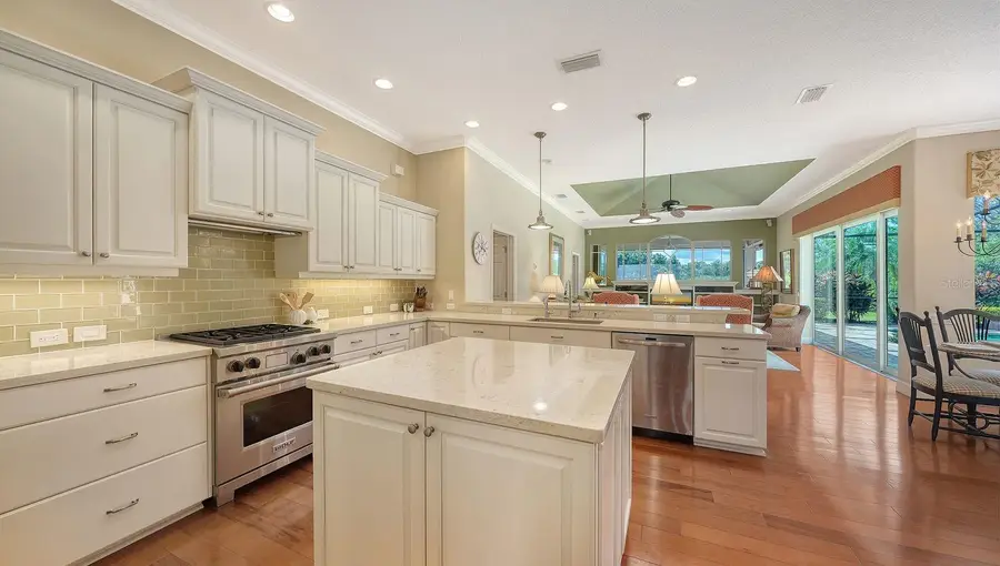 8008 Royal Birkdale Circle, Lakewood Ranch, FL 34202 - #3