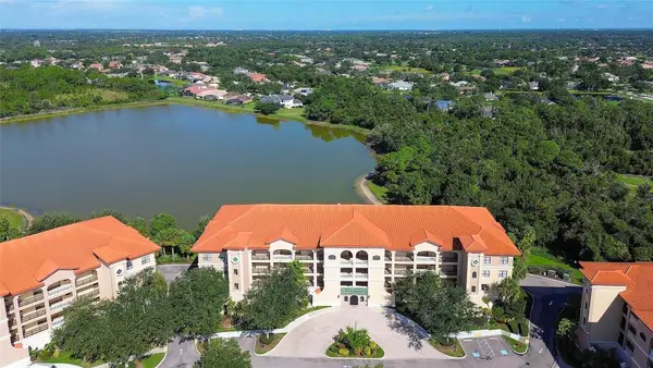7612 Lake Vista Court #203, LAKEWOOD RANCH, FL 34202