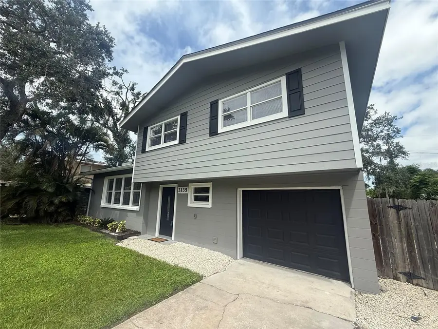 3135 Alta Vista Street, Sarasota, FL 34237 - #3