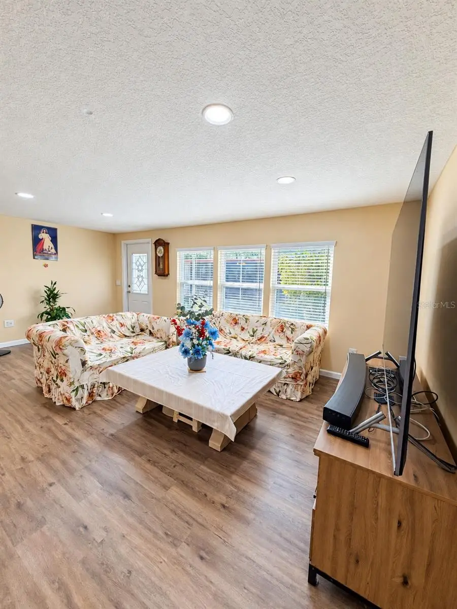 921 Faith Circle E #35, Bradenton, FL 34212 - #3