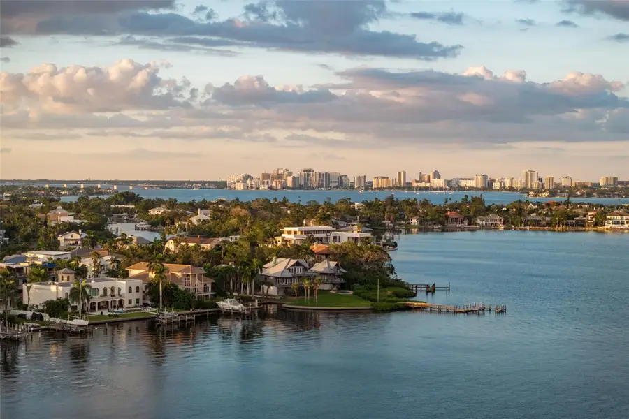 4196 Roberts Point Circle, Sarasota, FL 34242 - #3
