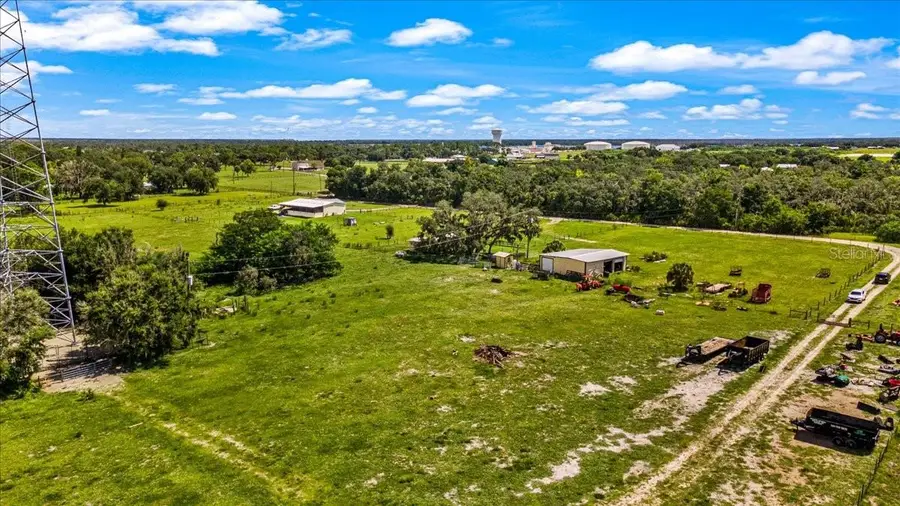 1611 Zipperer Road, Bradenton, FL 34212 - #2