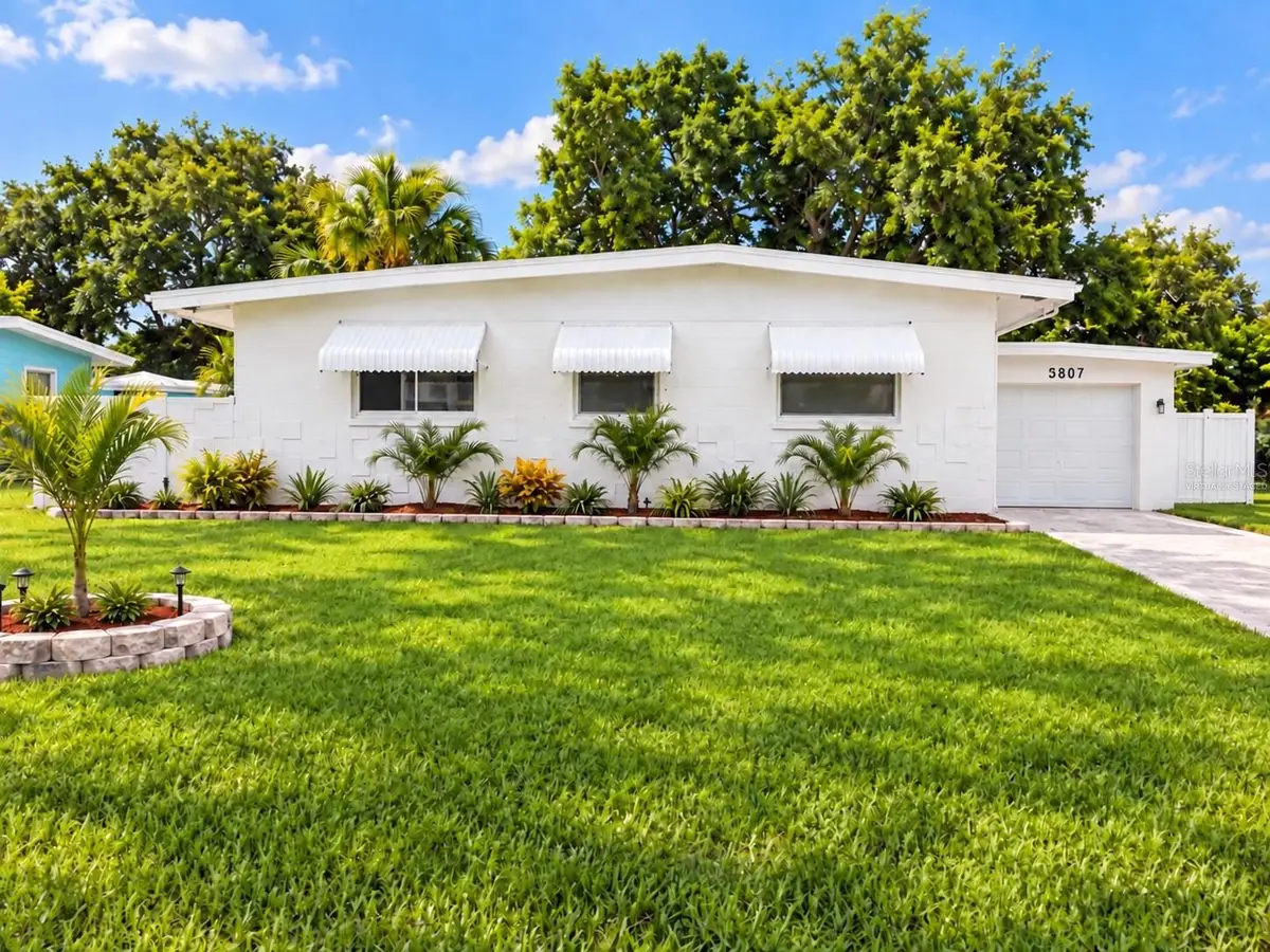 5807 20th Street W, Bradenton, FL 34207 - #1
