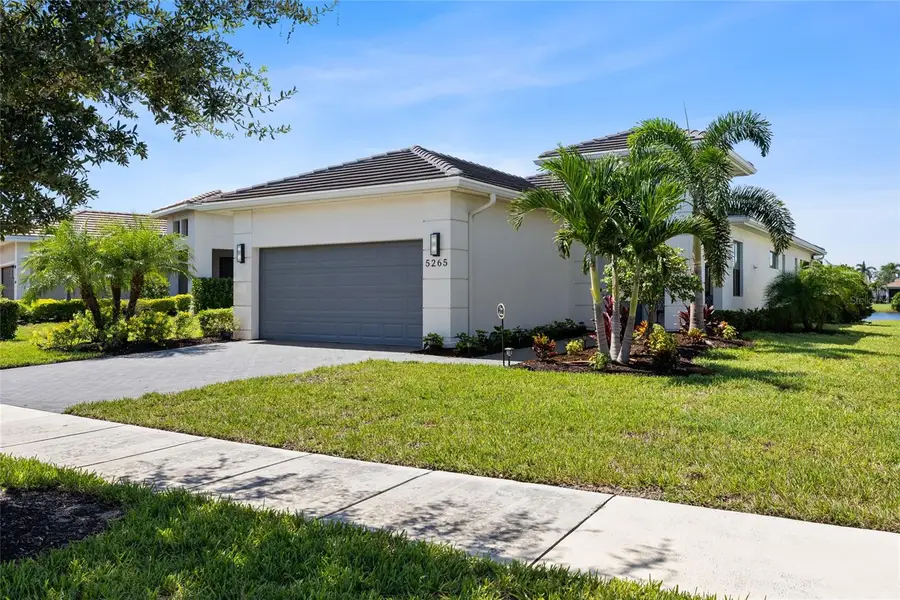 5265 Barnett Circle, Lakewood Ranch, FL 34211 - #3