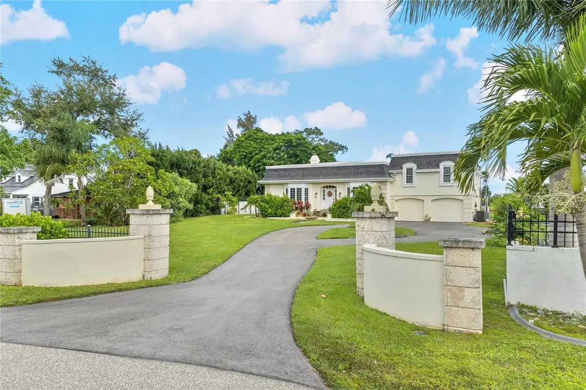 5030 18th Avenue W, Bradenton, FL 34209 - #1