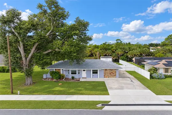 1093 Dorchester St, PORT CHARLOTTE, FL 33952