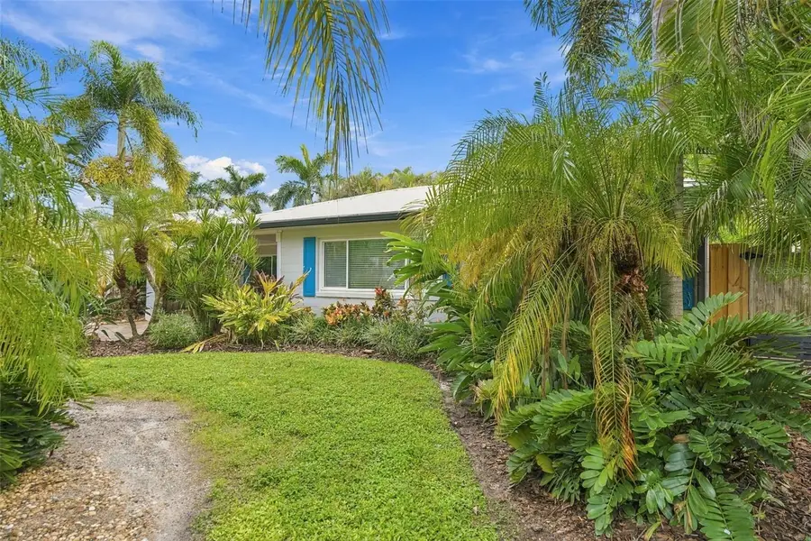 2174 Bougainvillea Street, Sarasota, FL 34239 - #3