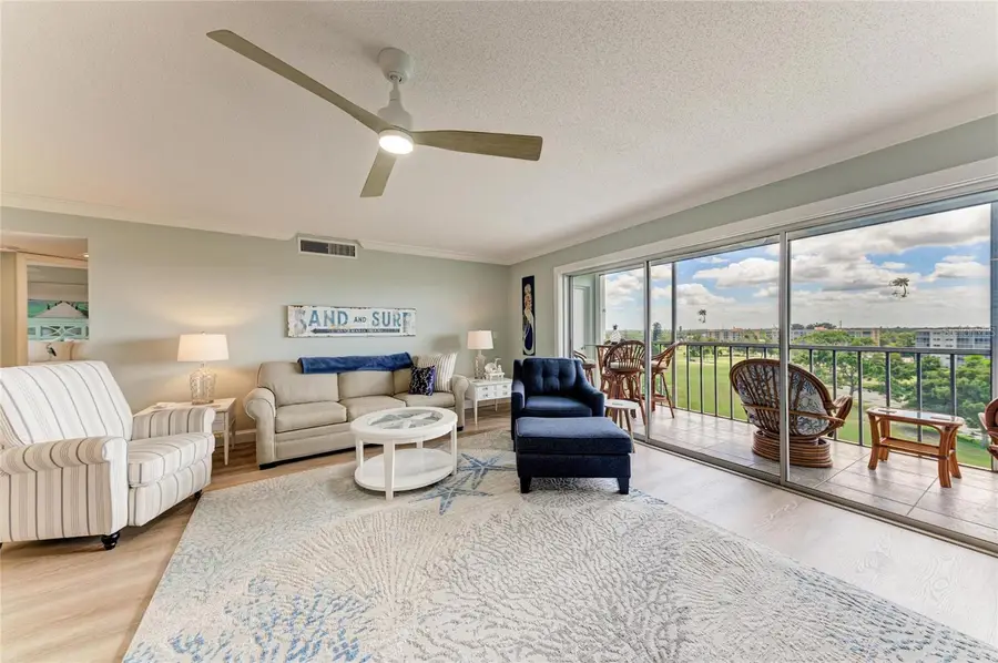 4040 Ironwood Circle #702F, Bradenton, FL 34209 - #3