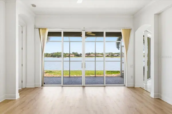 6515 Moorings Point Circle #102, LAKEWOOD RANCH, FL 34202
