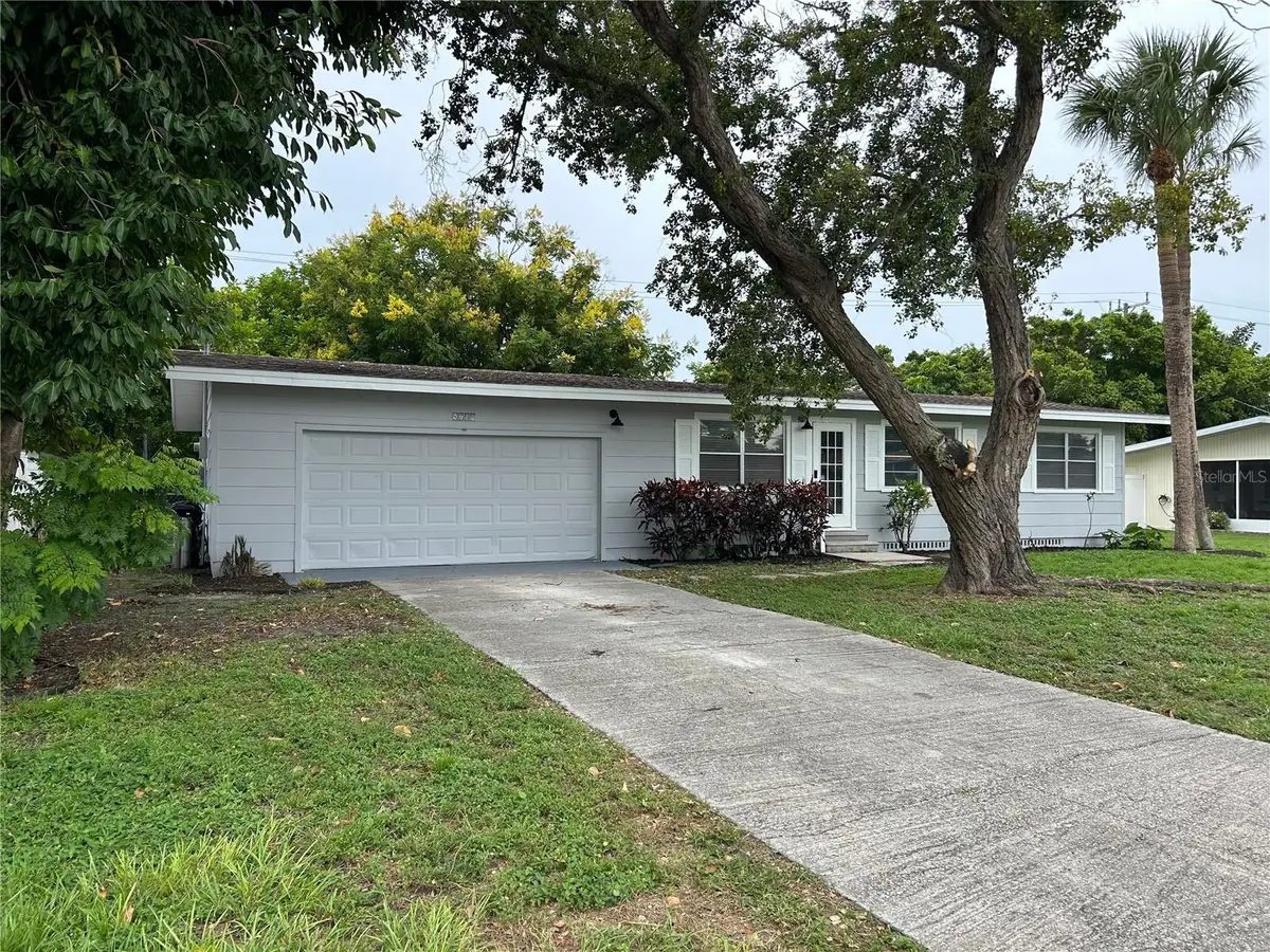 4708 Park Acres Drive, Bradenton, FL 34207 - #1