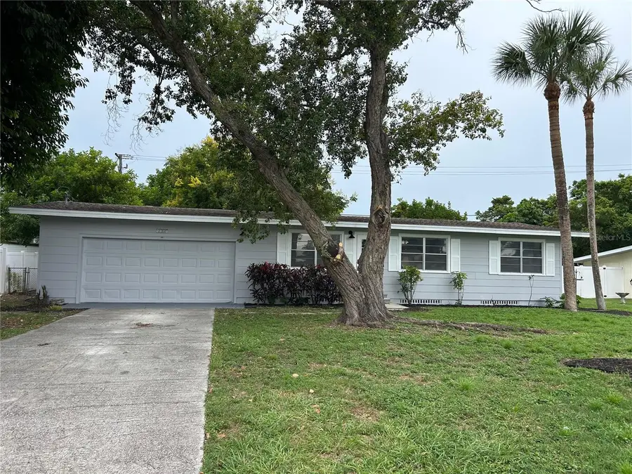 4708 Park Acres Drive, Bradenton, FL 34207 - #2