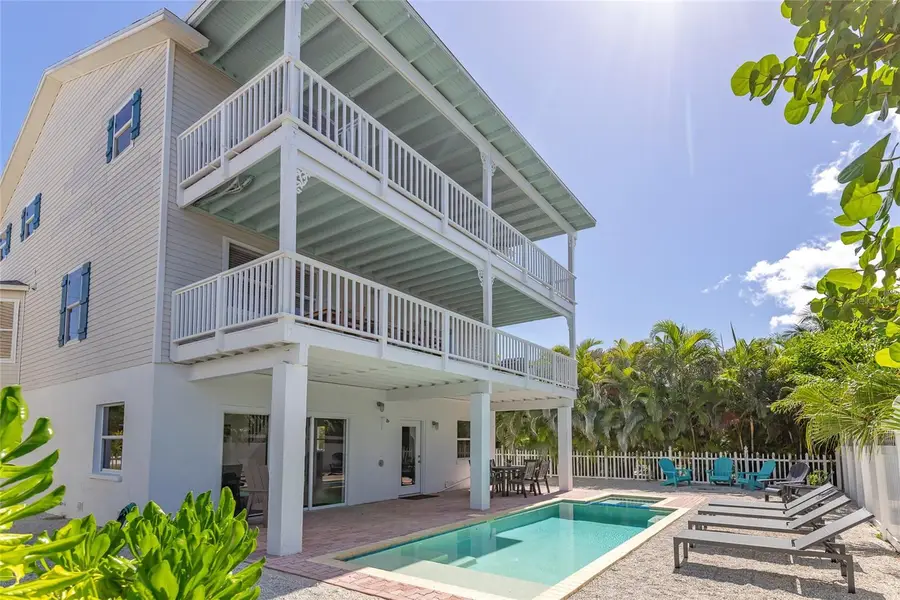607 S Bay Boulevard, Anna Maria, FL 34216 - #3