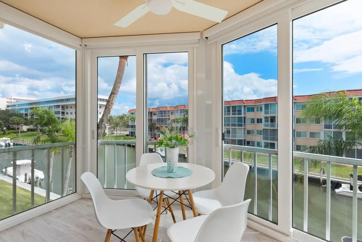 1250 N Portofino Drive #304, Sarasota, FL 34242 - #1