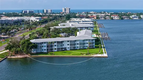 777 John Ringling Boulevard #36, SARASOTA, FL 34236