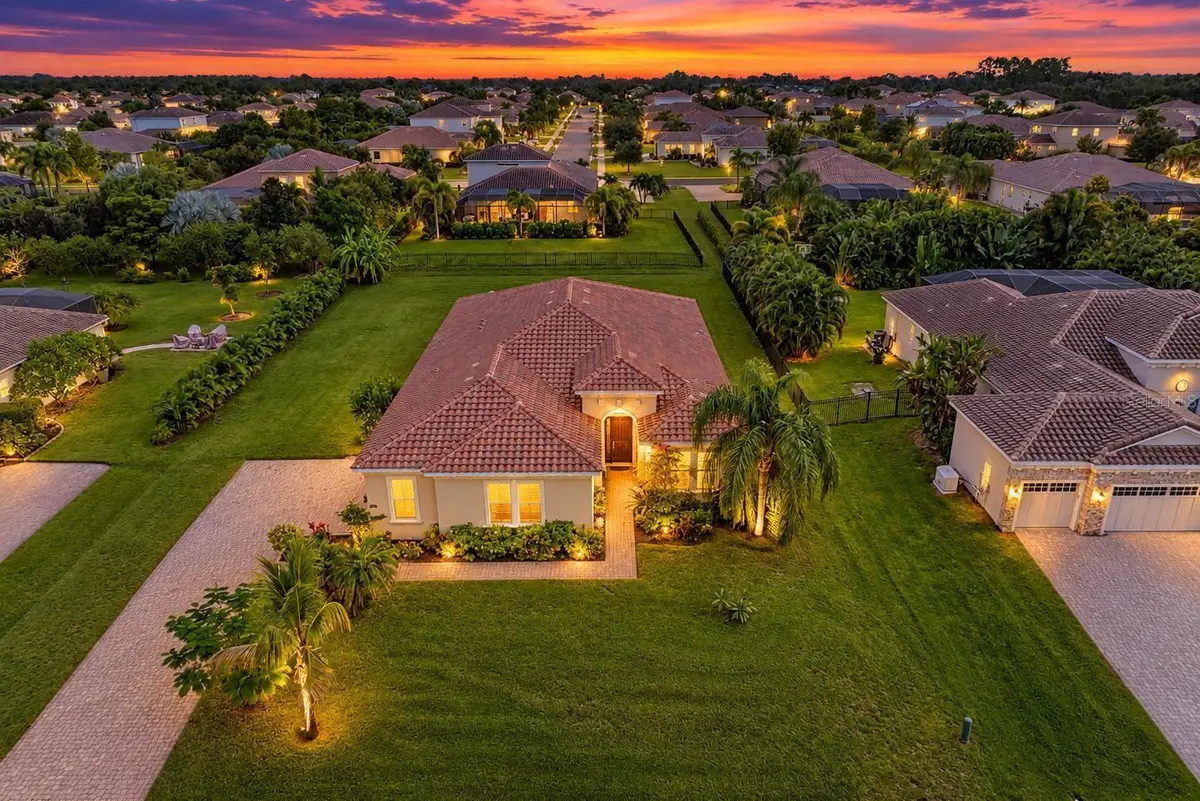 519 165th Street E, Bradenton, FL 34212 - #1