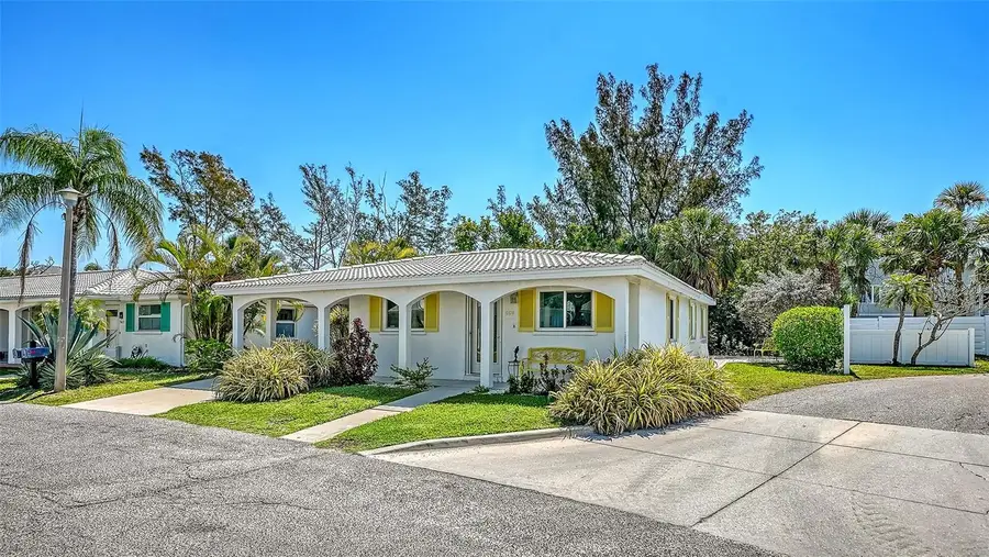 554 Spanish Drive S, Longboat Key, FL 34228 - #3