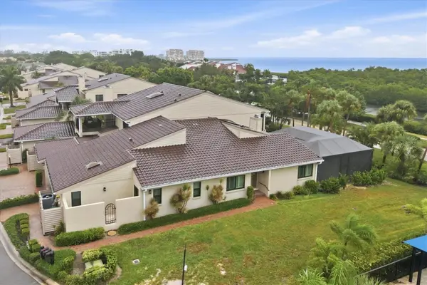 2141 Harbourside Drive #1203, LONGBOAT KEY, FL 34228