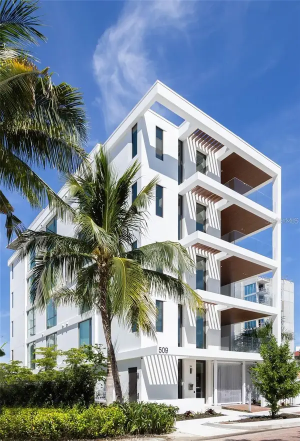 509 Golden Gate Point #3, SARASOTA, FL 34236