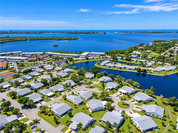 9413 Concord Circle, BRADENTON, FL 34210
