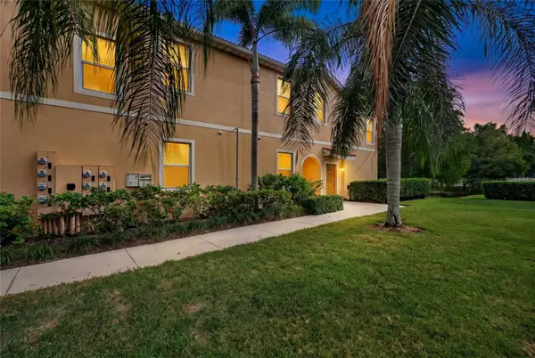 3707 Parkridge Circle #7-106, SARASOTA, FL 34243