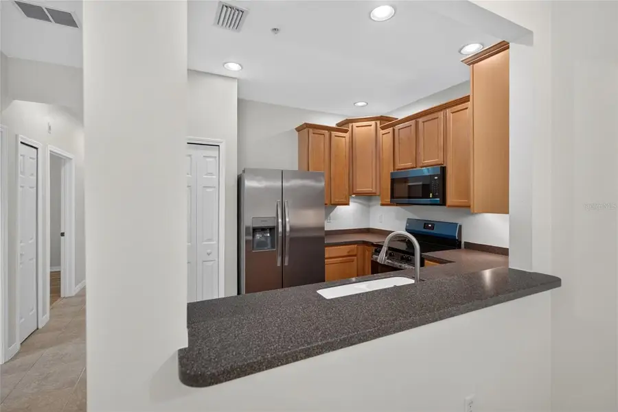 3707 Parkridge Circle #7-106, Sarasota, FL 34243 - #3