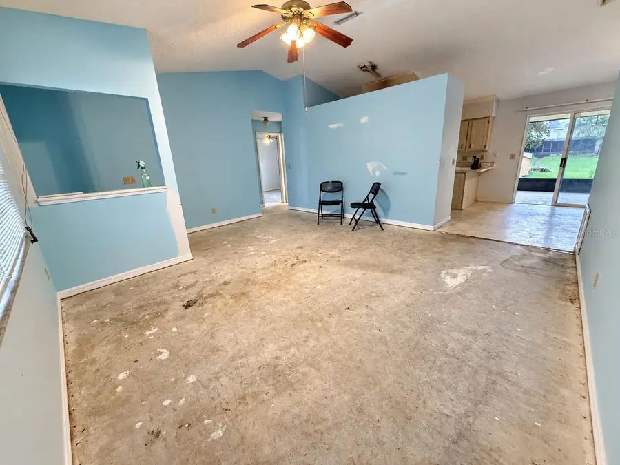 444 W Central Avenue, Orange City, FL 32763 - #3