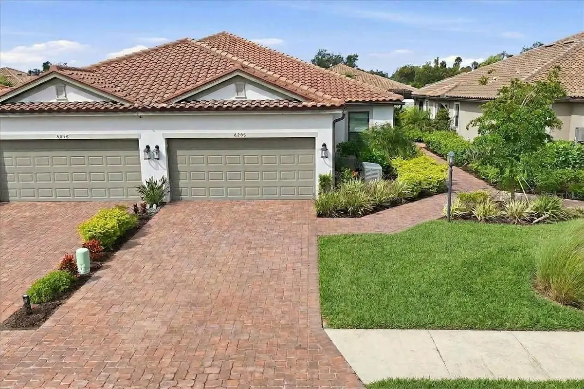 6206 Plateau Court, Bradenton, FL 34203 - #1