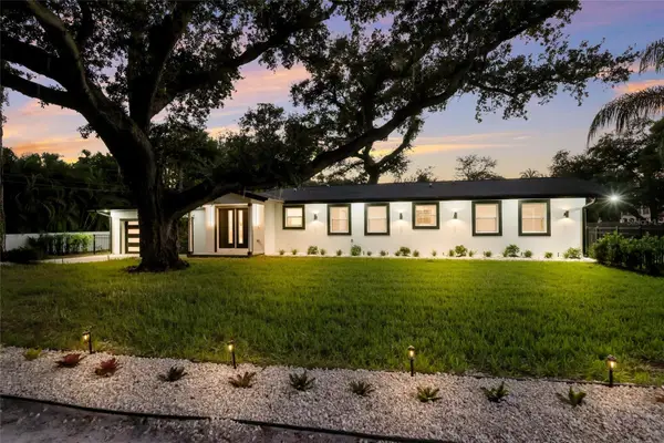 780 Indian Beach Circle, SARASOTA, FL 34234