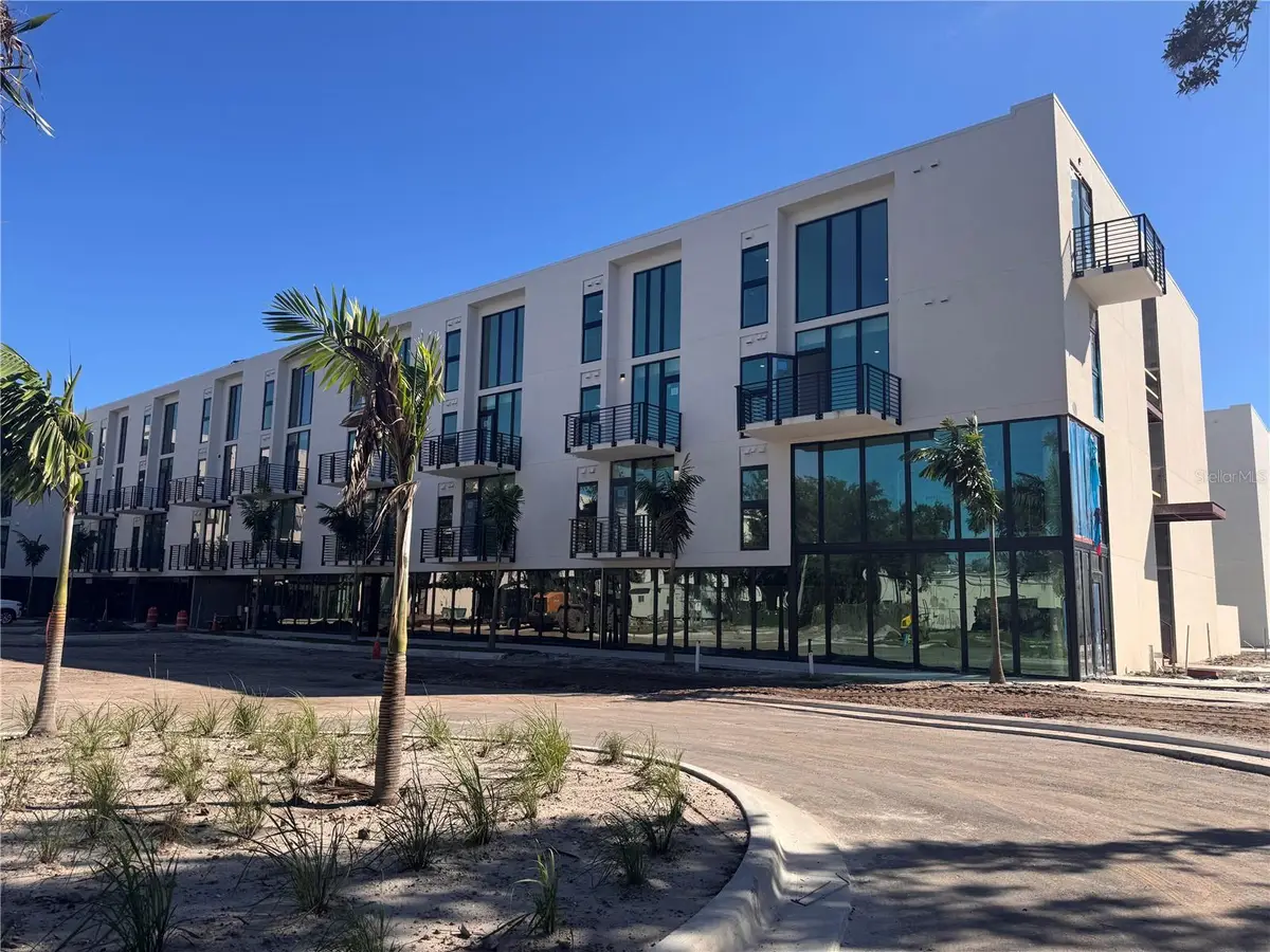 2170 Robinhood Street #C1-205, Sarasota, FL 34231 - #1