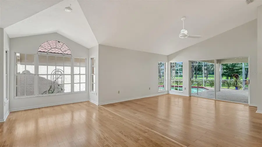 3944 Lyndhurst Court, Sarasota, FL 34235 - #3