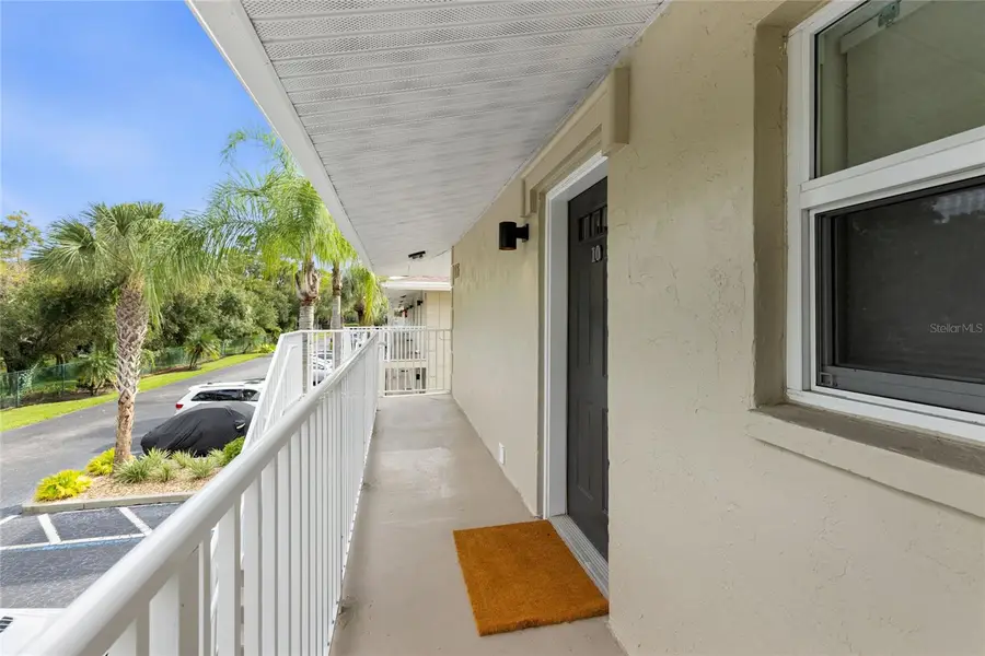 936 La Costa Circle #10, Sarasota, FL 34237 - #3