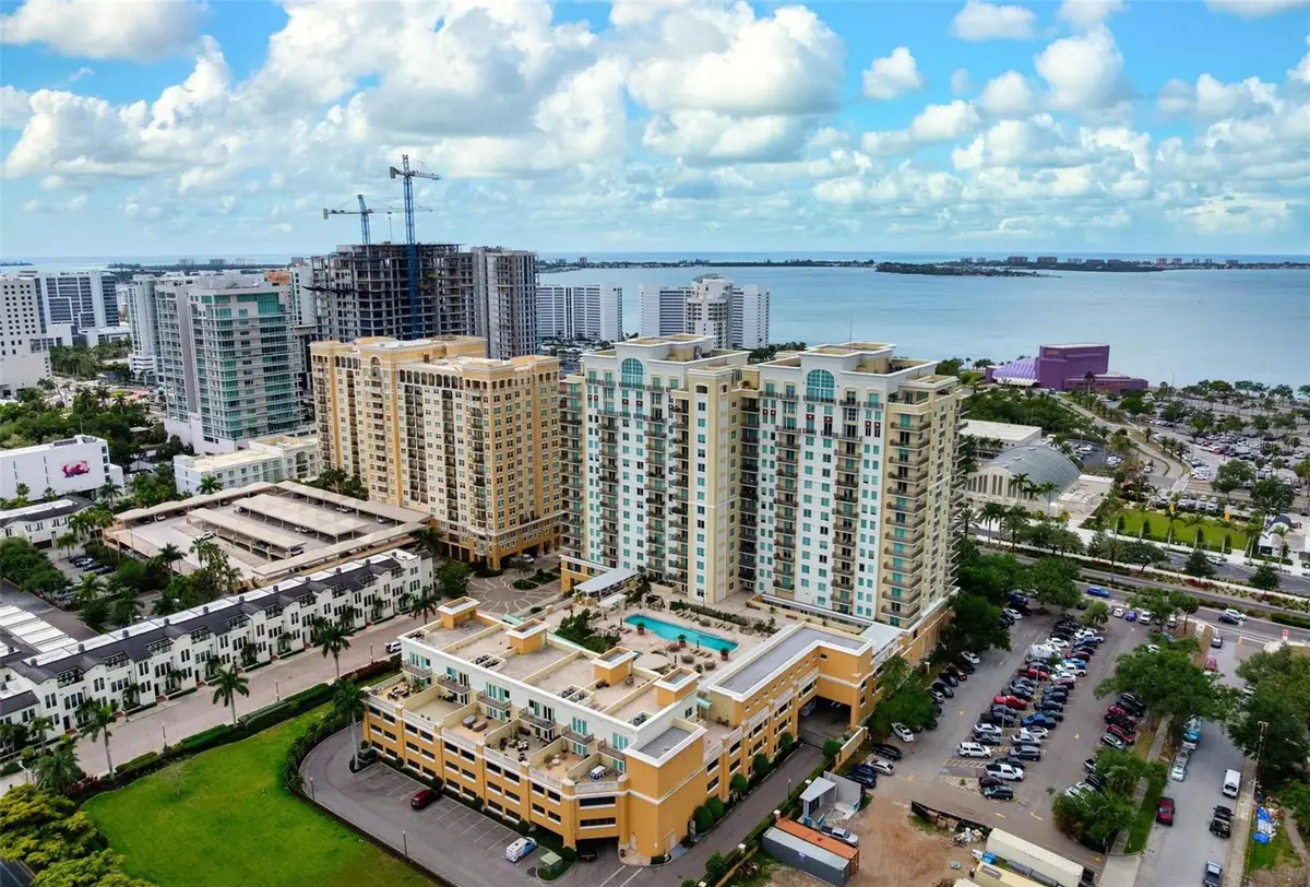 800 N Tamiami Trail #1504, Sarasota, FL 34236 - #1