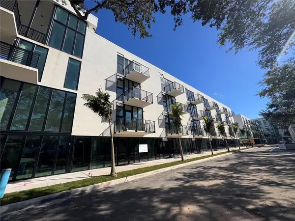 2170 Robinhood Street #A1-302, SARASOTA, FL 34231