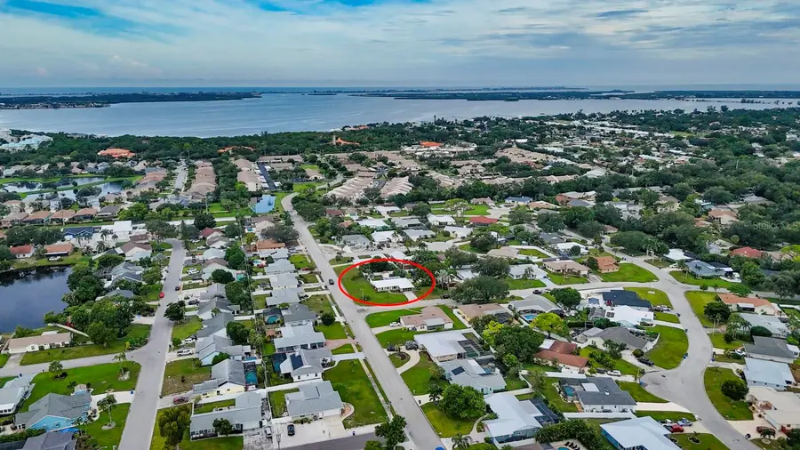 2812 67th Street W, Bradenton, FL 34209 - #2