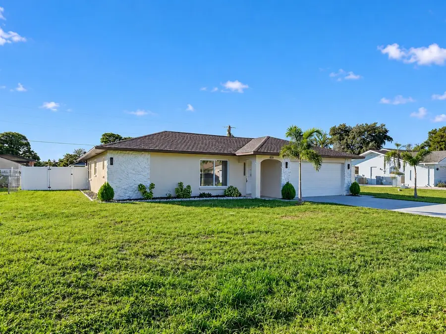 1461 Royal Road, Venice, FL 34293 - #3