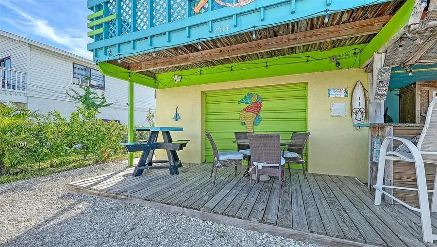 2514 Avenue B, Bradenton Beach, FL 34217 - #3