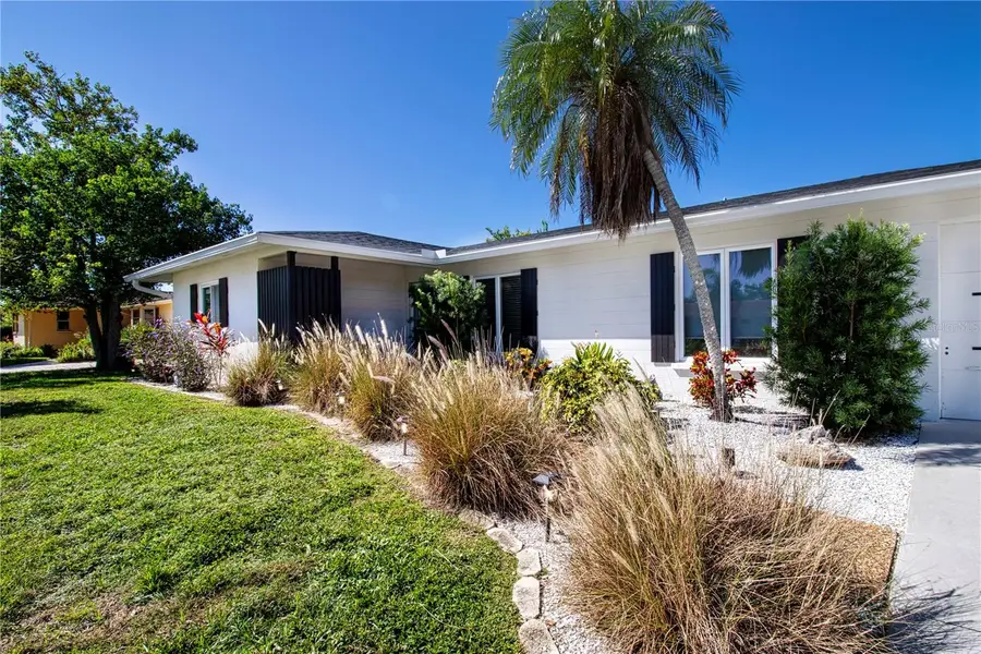 6926 Antigua Place, Sarasota, FL 34231 - #3
