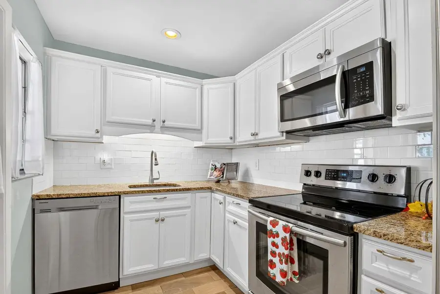390 301 Boulevard W #10C, Bradenton, FL 34205 - #2