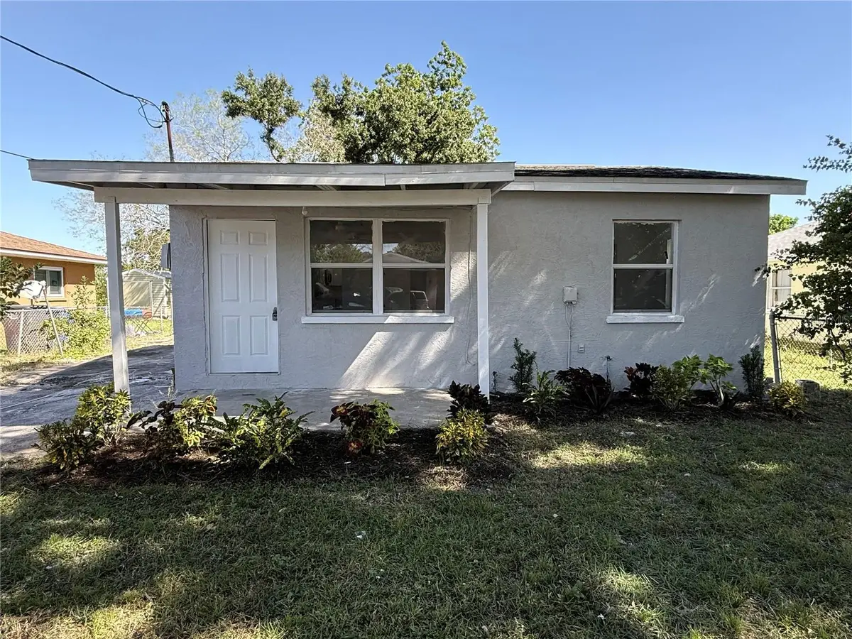 2718 5th Avenue E, Palmetto, FL 34221 - #1