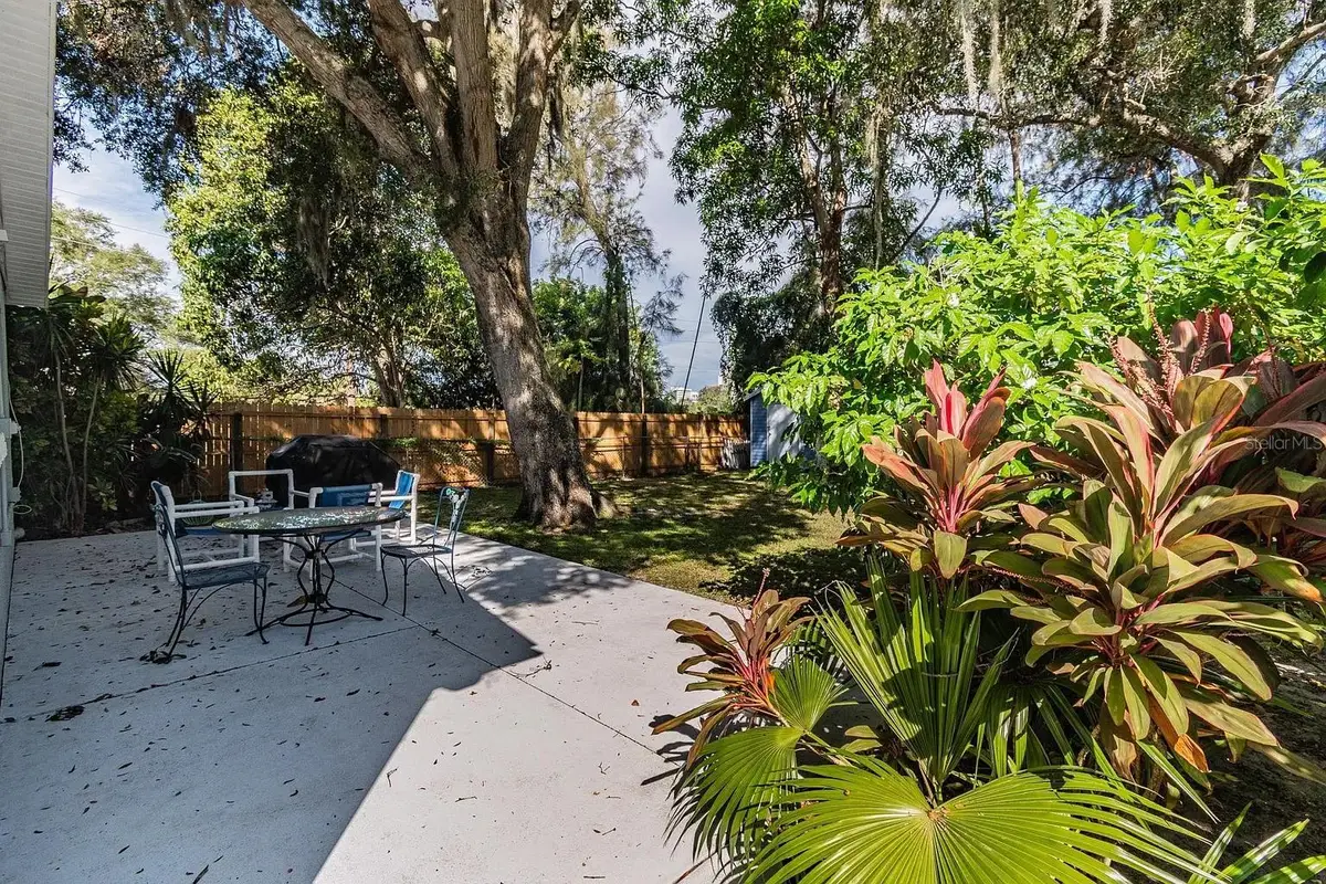 2211 Novus Street, Sarasota, FL 34237 - #1