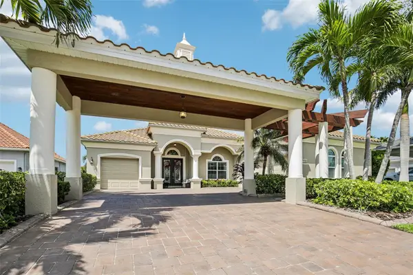 4741 Mainsail Drive, BRADENTON, FL 34208