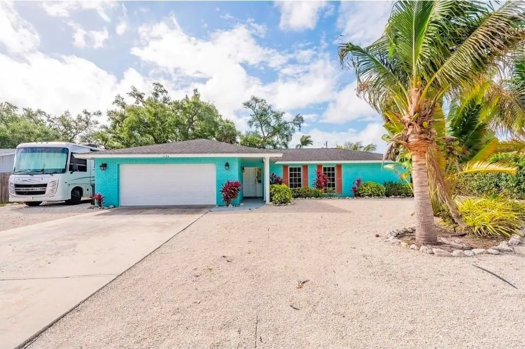 1133 Montezuma Drive, Bradenton, FL 34209 - #1