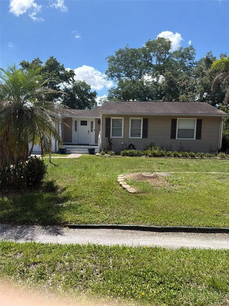 4915 W Bartlett Drive, Tampa, FL 33603 - #1