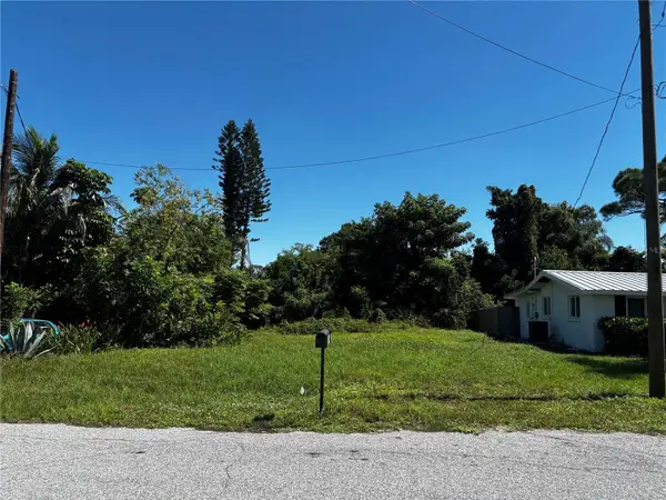 114 Ravenna Street N, NOKOMIS, FL 34275
