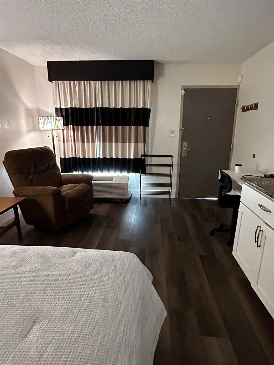 7150 N Tamiami Trail #S515, Sarasota, FL 34243 - Image #2