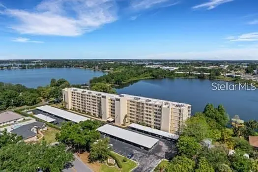 700 Mirror Terrace Nw #404, WINTER HAVEN, FL 33881