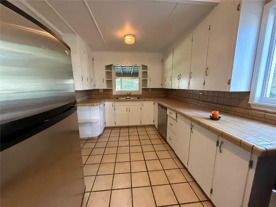 915 E Walnut Street, Lakeland, FL 33801 - Image #3